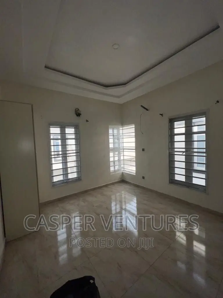 1bdrm Shared Apartment in Chevron for rent in Chevron