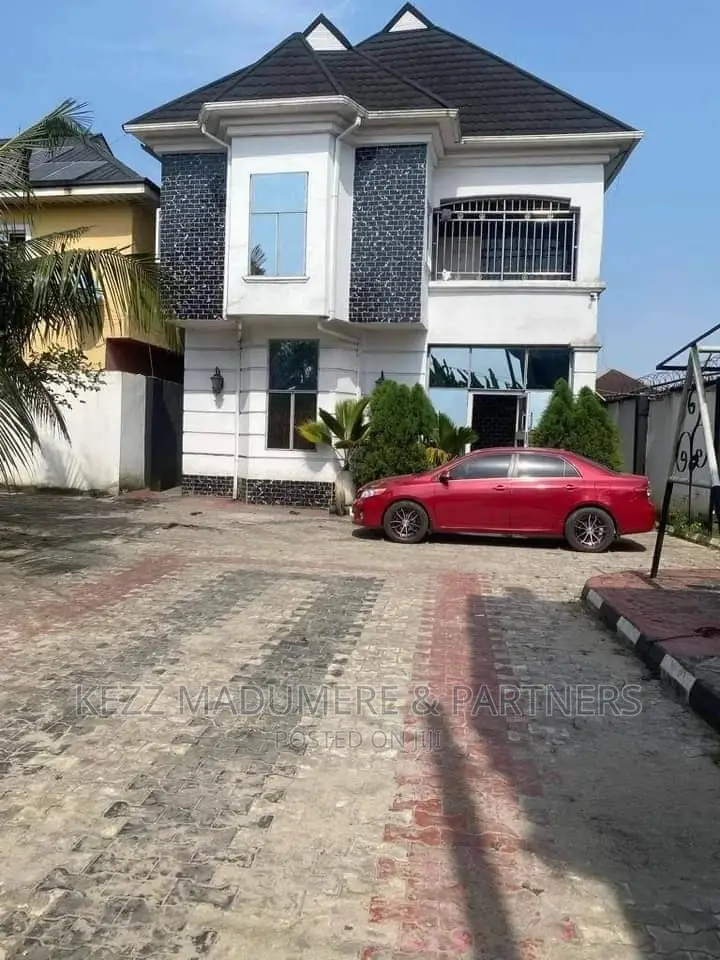 4bdrm Duplex in Eneka, Port Harcourt for sale in Port-Harcourt