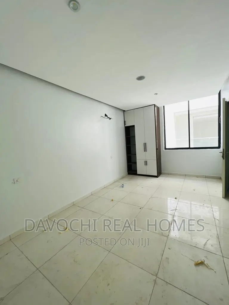 Furnished 4bdrm Duplex in Ikate Lekki for sale in Lekki