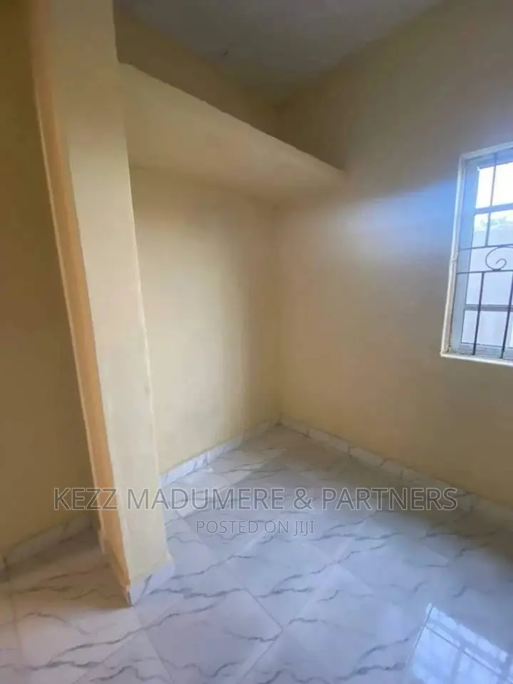 4bdrm Block of Flats in By First Market, Port-Harcourt for sale in Port-Harcourt