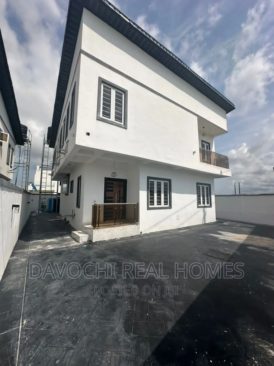 4bdrm Duplex in Osapa London, Lekki for rent in Lekki