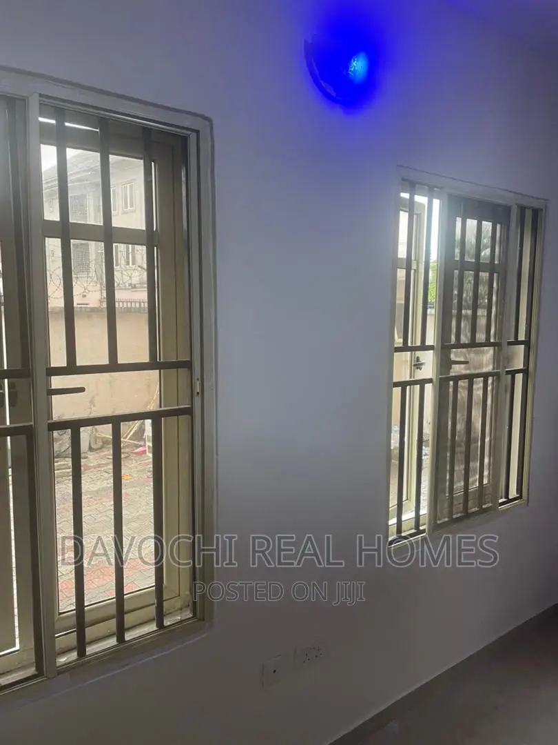 2bdrm Apartment in Ikota Villa Estate, Lekki for rent in Lekki