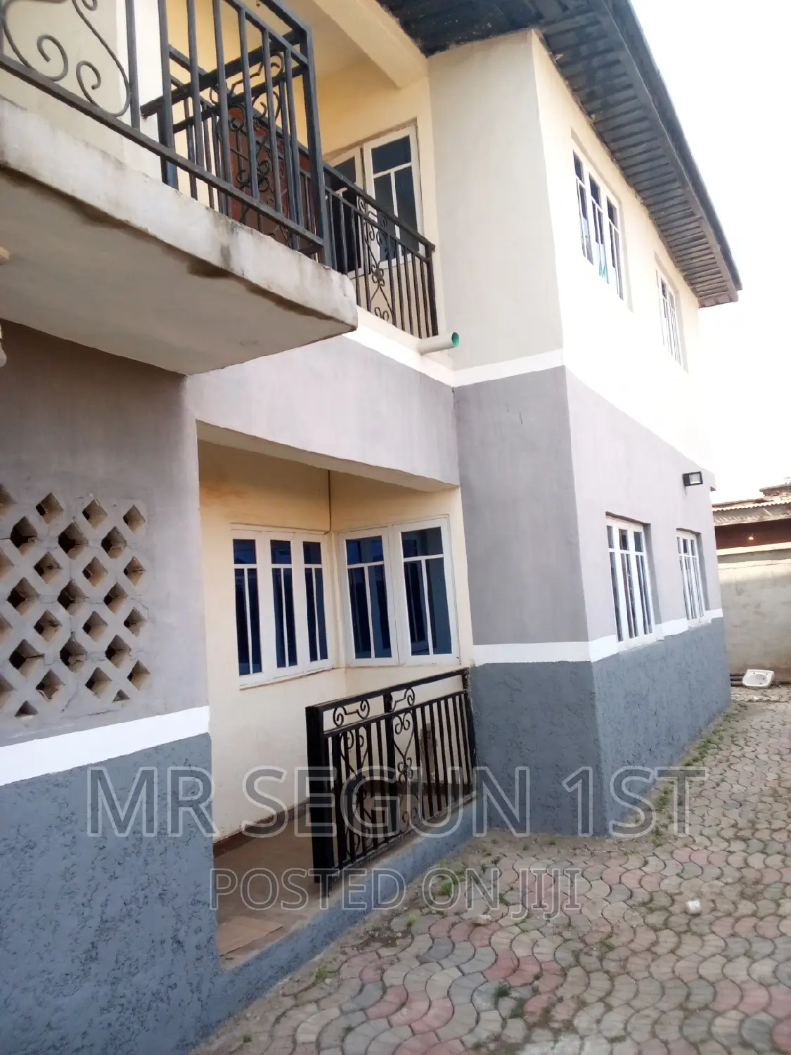 3bdrm Block of Flats in Double T Estate, Akala Express for rent in Akala Express