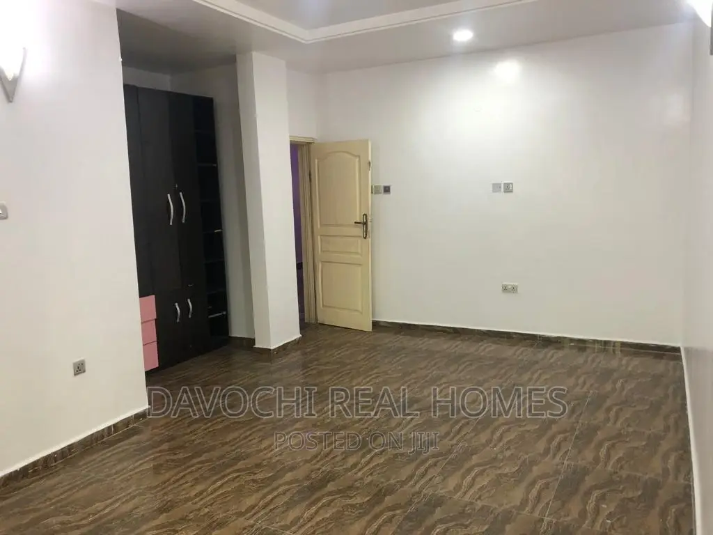 2bdrm Apartment in Ikate Lekki for rent in Lekki