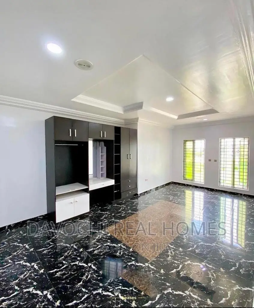 2bdrm Apartment in Ikate, Lekki for rent in Lekki