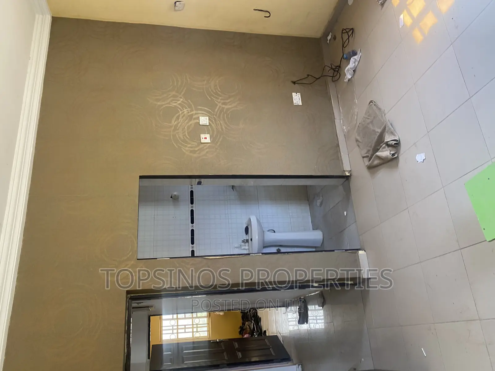 2bdrm Block of Flats in Dawaki for rent in Dawaki