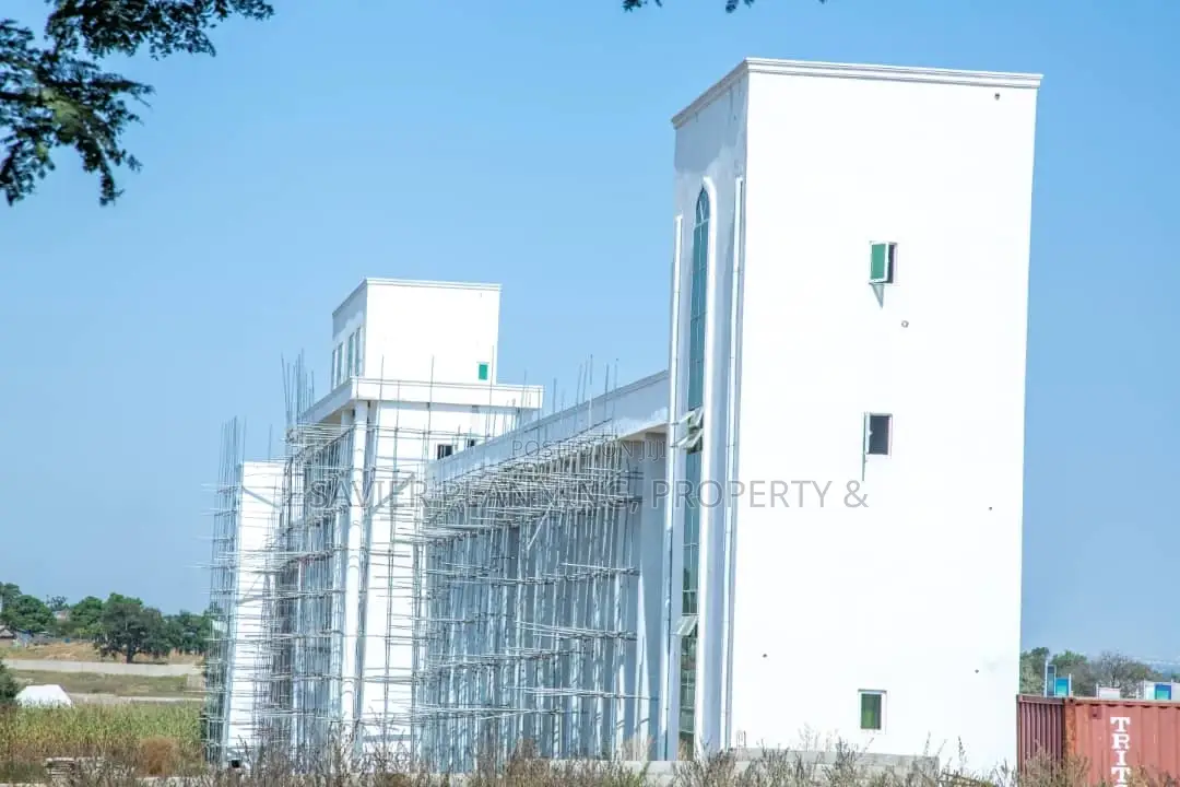 Adron Manhattan Park And Gardens, Phase 2, North Gate Estate in Keffi