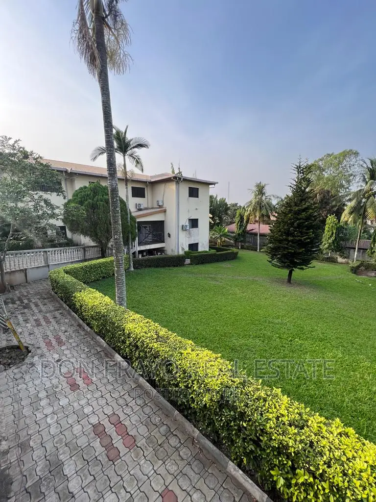 Furnished 11bdrm Mansion in Agodi Gra for sale in Agodi