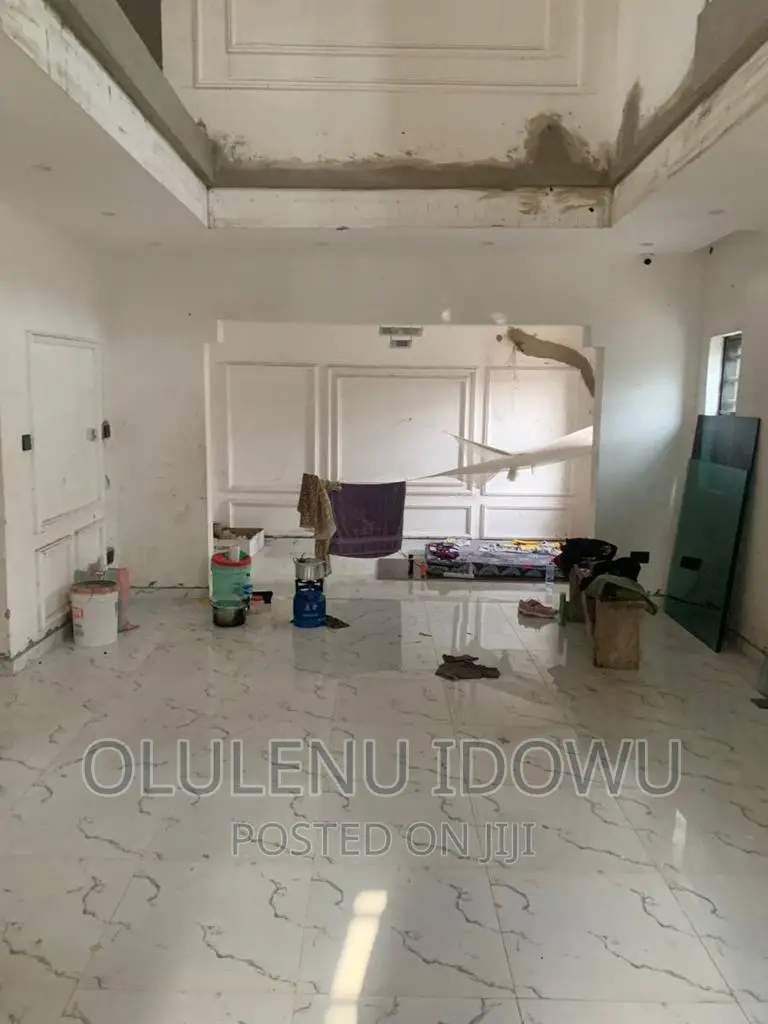 Furnished 3bdrm Duplex in Alimosho for sale in Alimosho