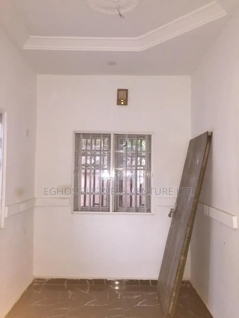 2bdrm Block of Flats in Benin City for rent in Benin City