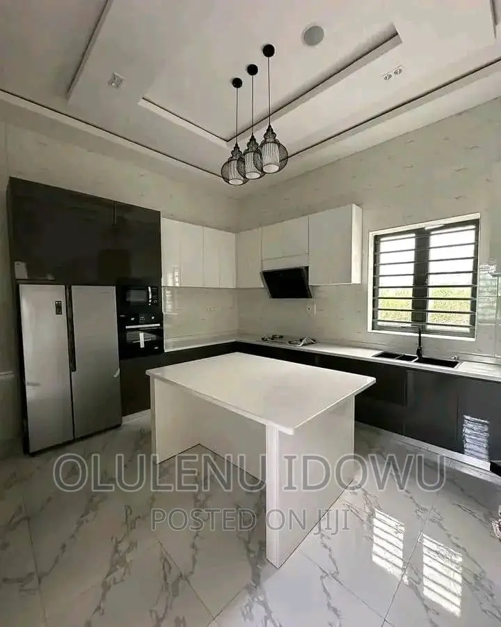 Furnished 5bdrm Duplex in Alimosho for sale in Alimosho