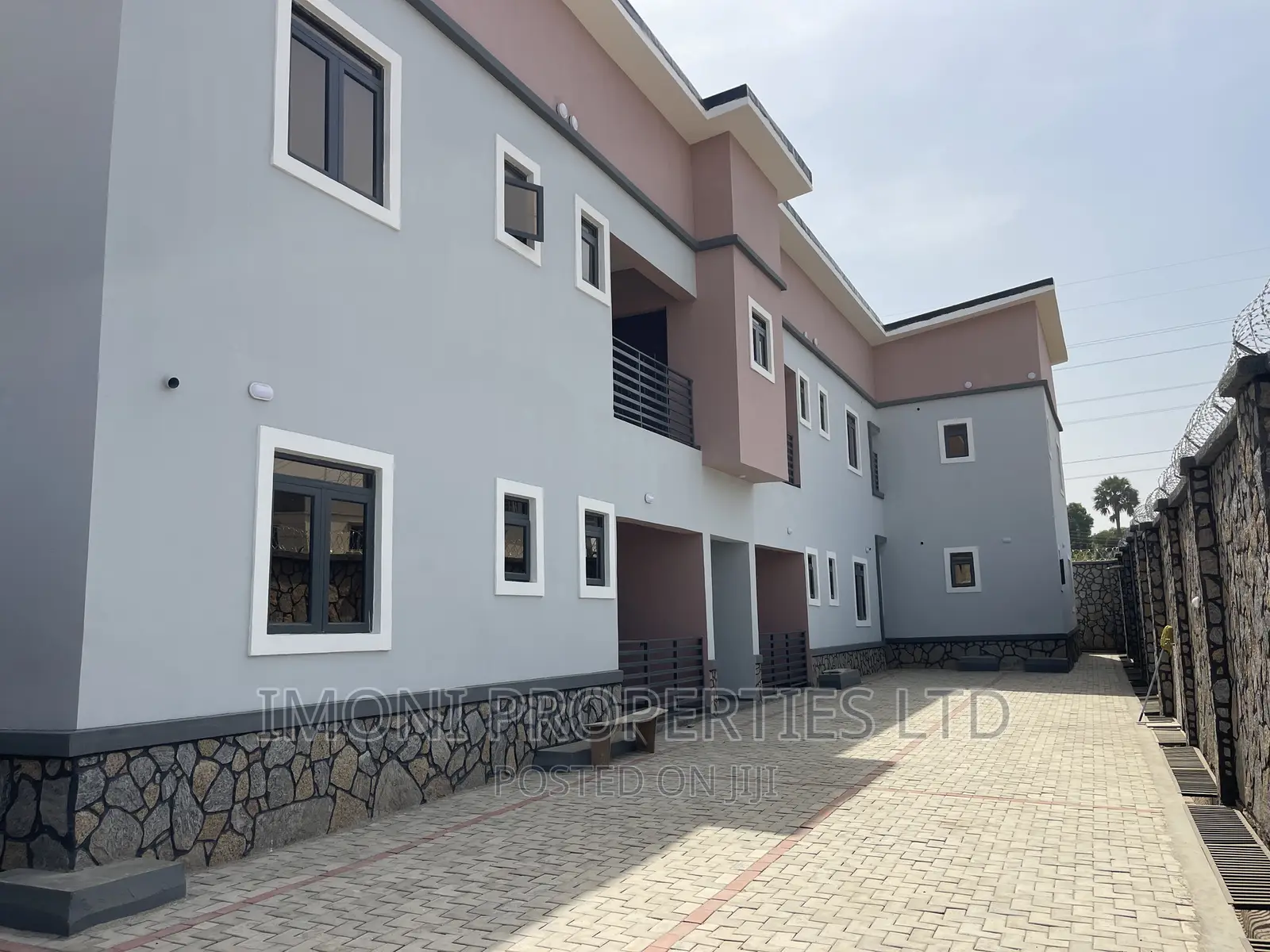 2bdrm Block of Flats in Fo1, Kubwa for rent in Kubwa