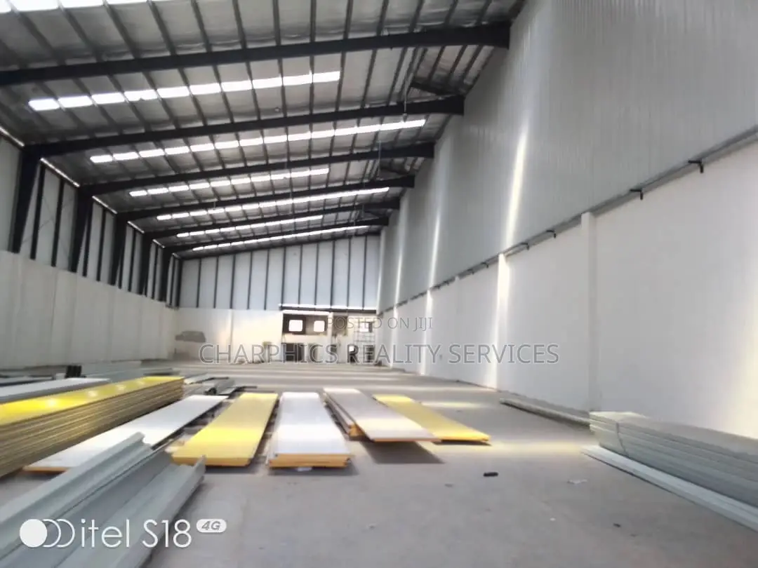 Bays of Warehouse for Rent at Apapa in Apapa