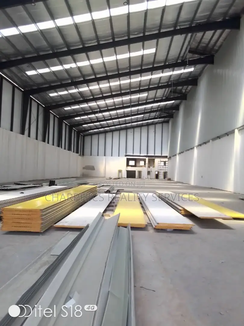 Bays of Warehouse for Rent at Apapa in Apapa