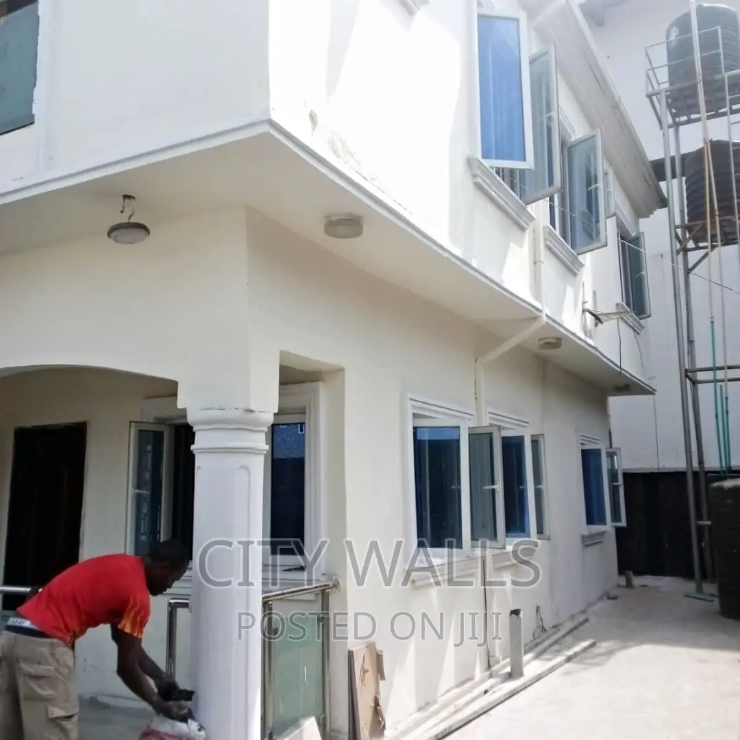 2bdrm Block of Flats in Osapa london for rent in Osapa london
