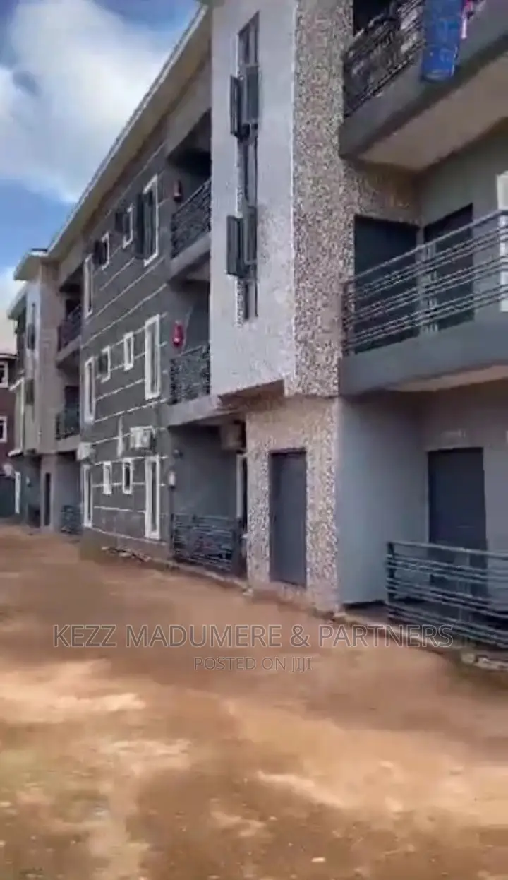 2bdrm Block of Flats in Trans Ekulu, Enugu, for sale in Enugu