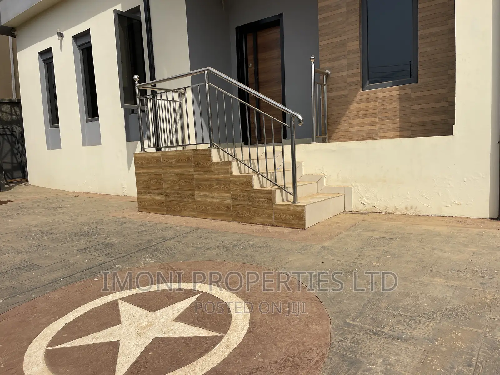 2bdrm Block of Flats in Sagwari, Dutse-Alhaji for rent in Dutse-Alhaji