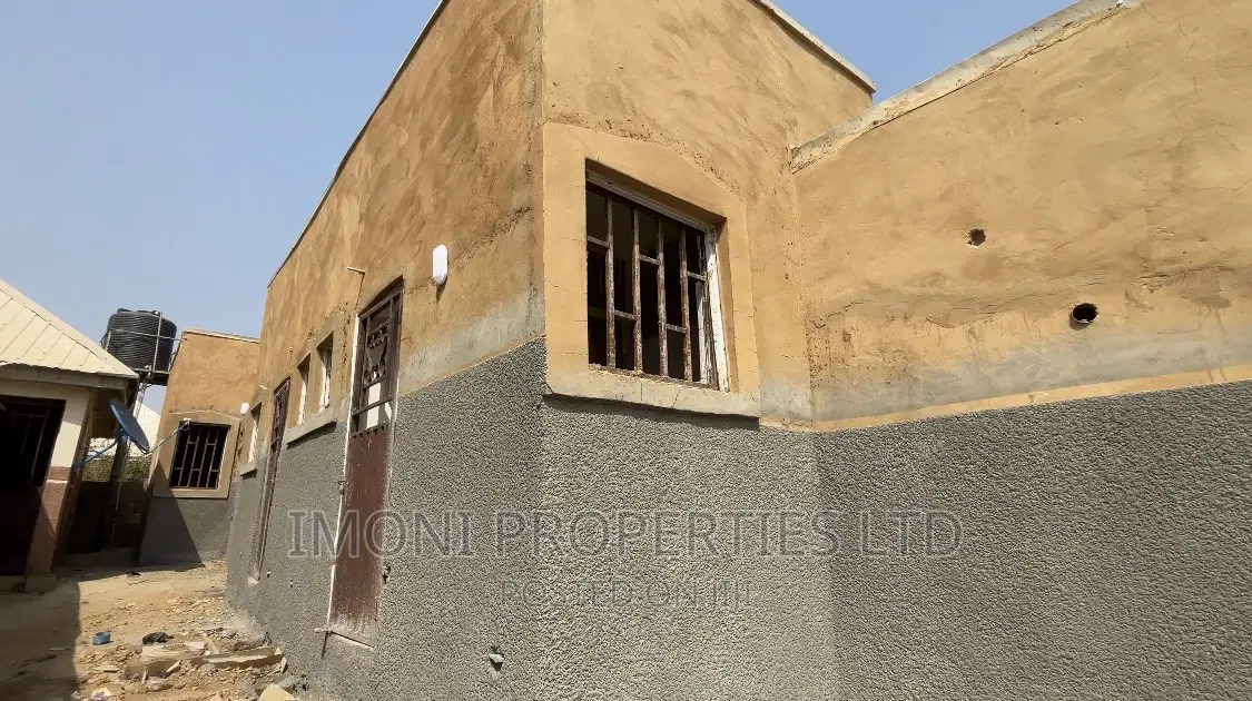 1bdrm Room & Parlour in Freedom Avenue, Dutse-Alhaji for rent in Dutse-Alhaji
