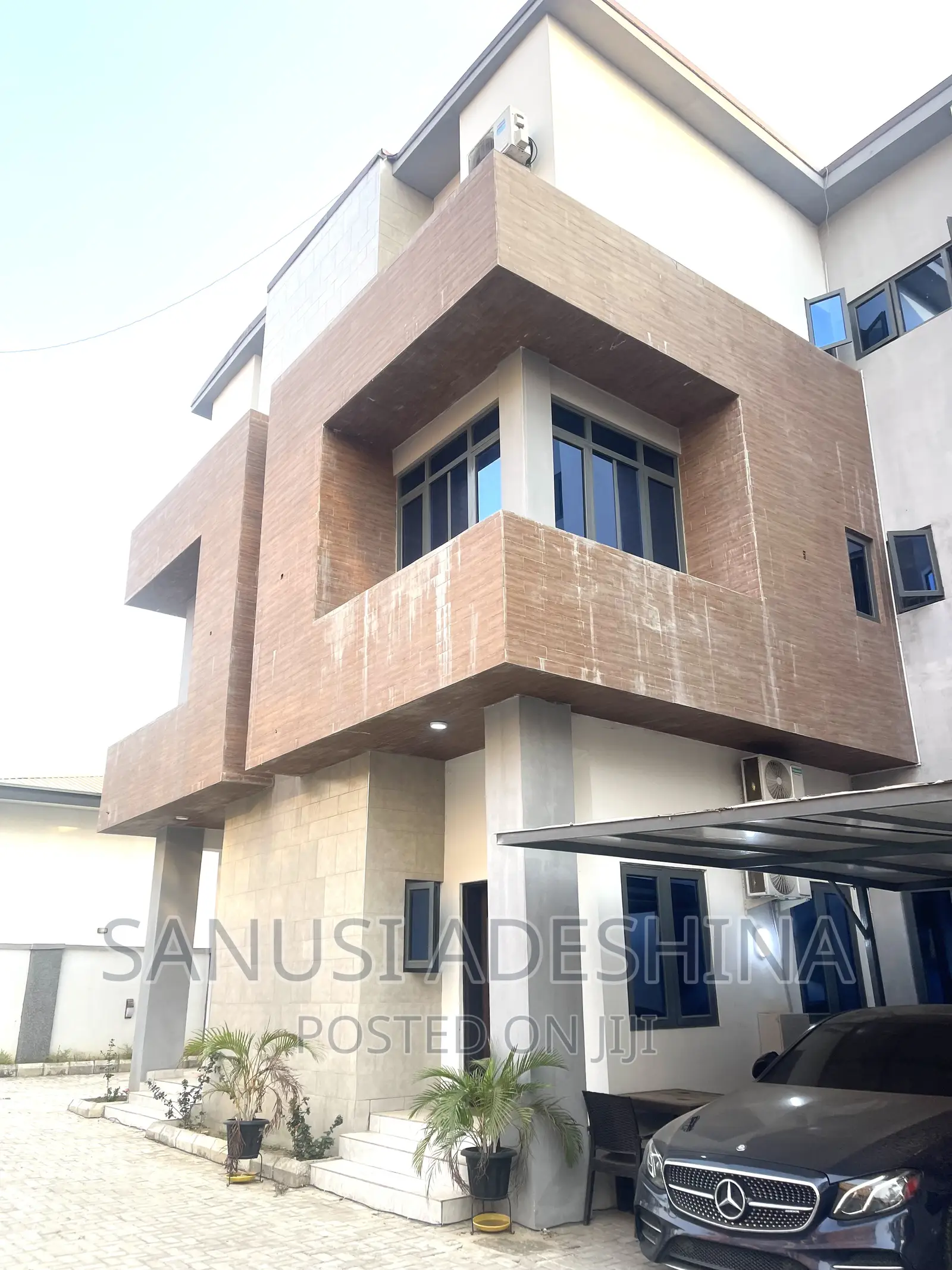 4bdrm Duplex in Utako Abuja Nigerian for sale in Utako