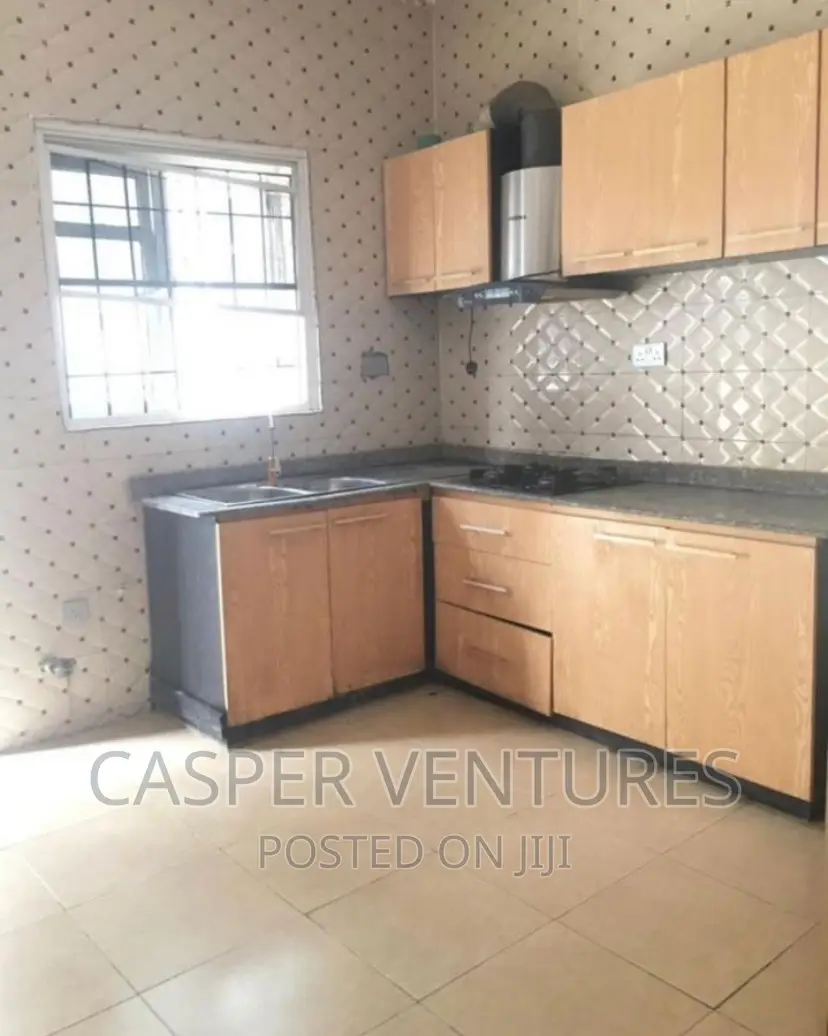 1bdrm Shared Apartment in Bera Estate, Chevron for rent in Chevron