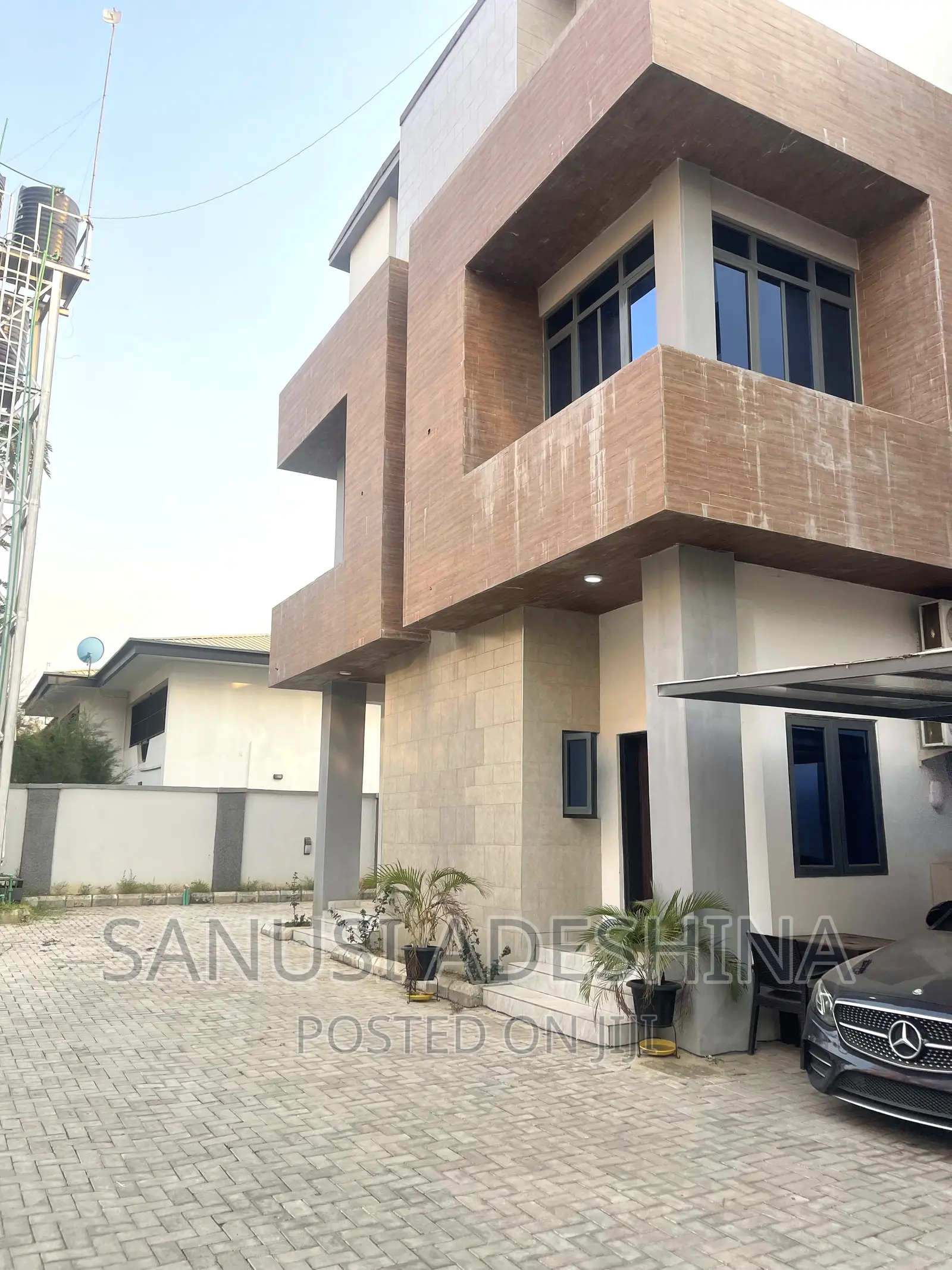 4bdrm Duplex in Utako Abuja Nigerian for sale in Utako