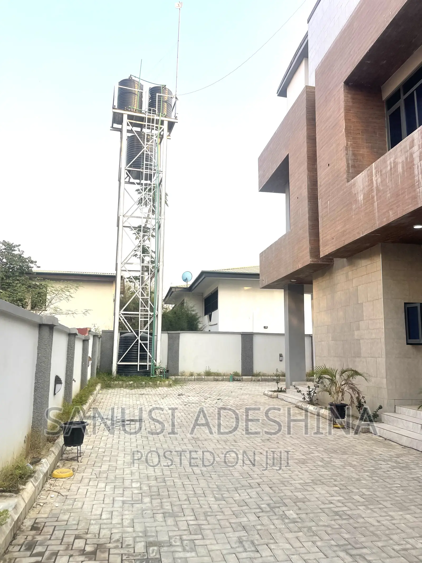 4bdrm Duplex in Utako Abuja Nigerian for sale in Utako
