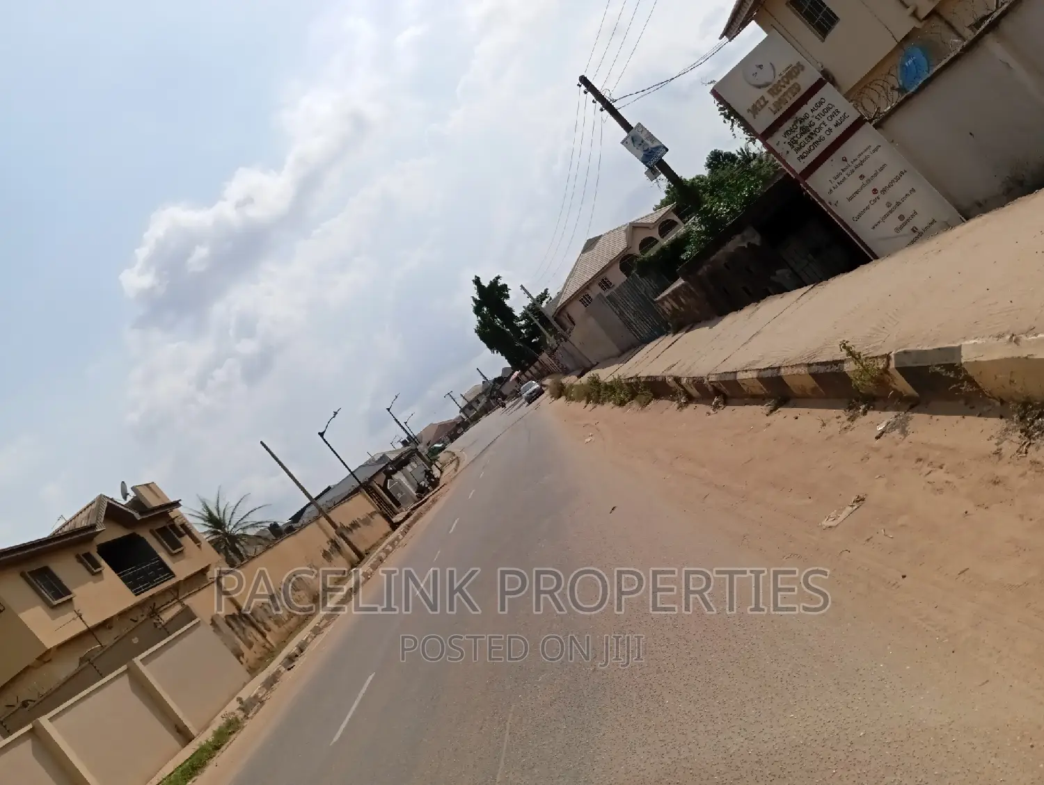 Full Plot of Land in a Very Decent Area Close to the Road in Ipaja / Ipaja
