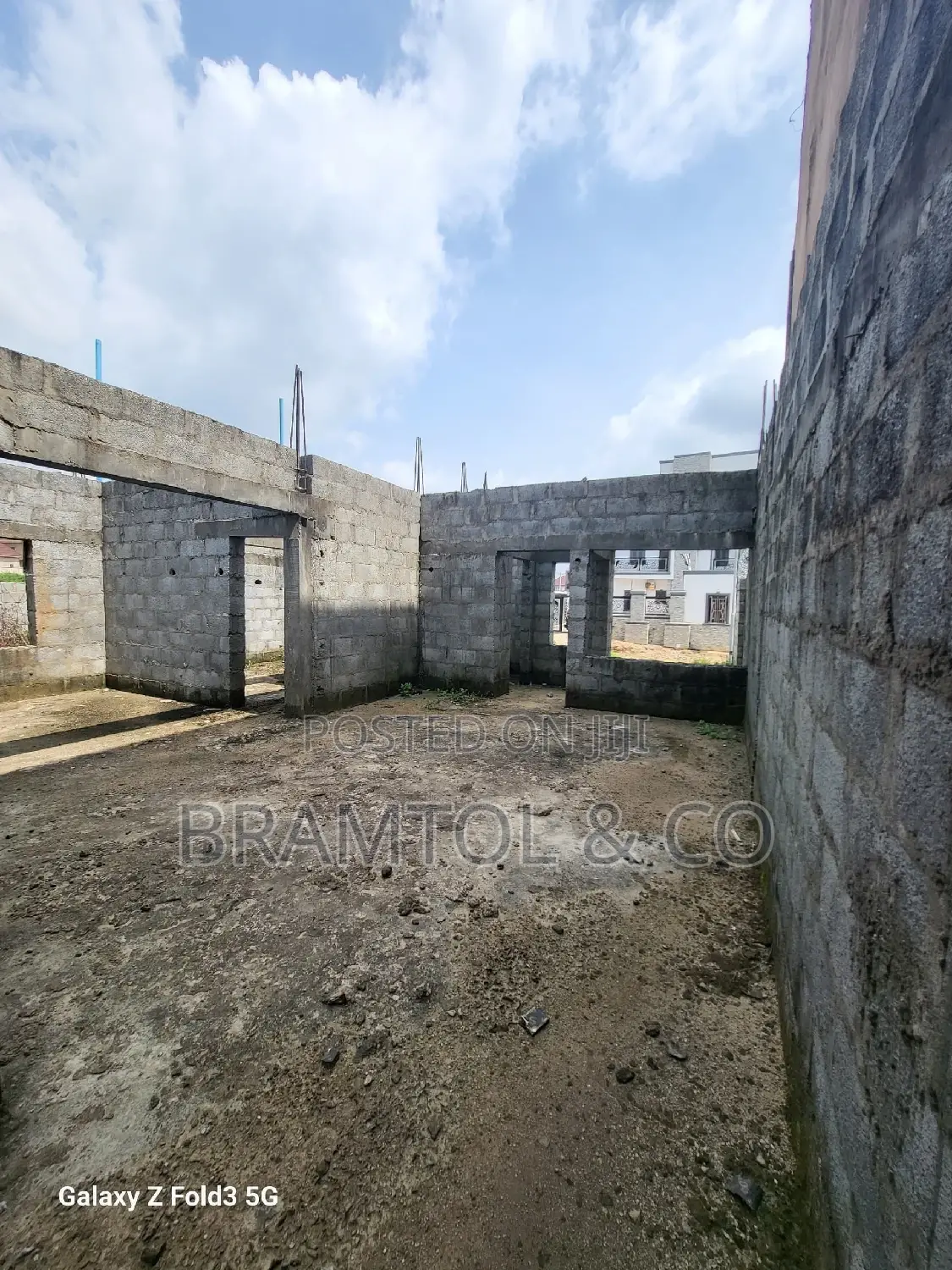 4bdrm Duplex in Idu Industrial for rent in Idu Industrial