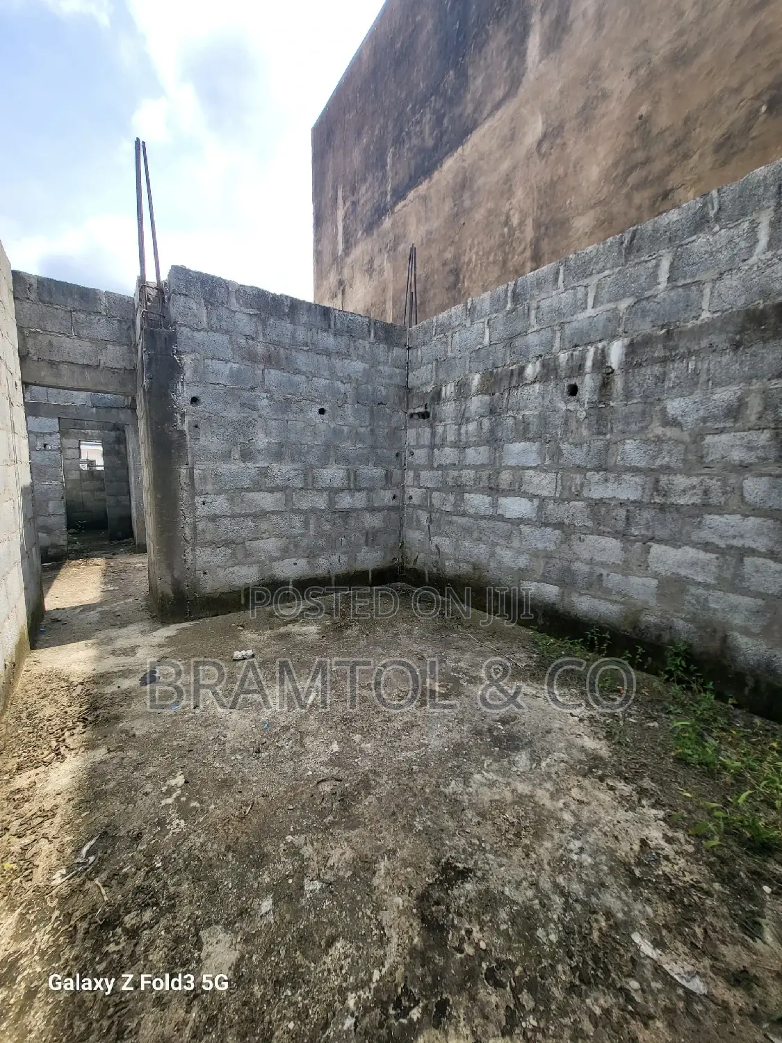 4bdrm Duplex in Idu Industrial for rent in Idu Industrial