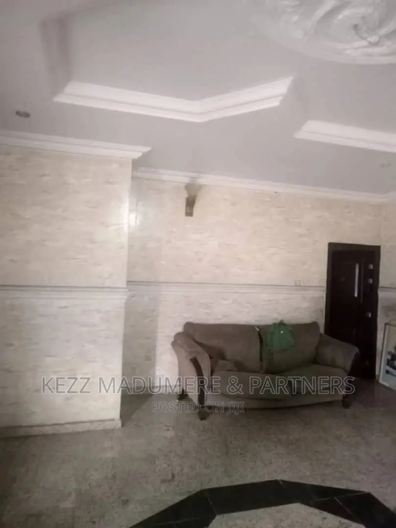 8bdrm Duplex in Green Land Estate, for sale in Rukpokwu