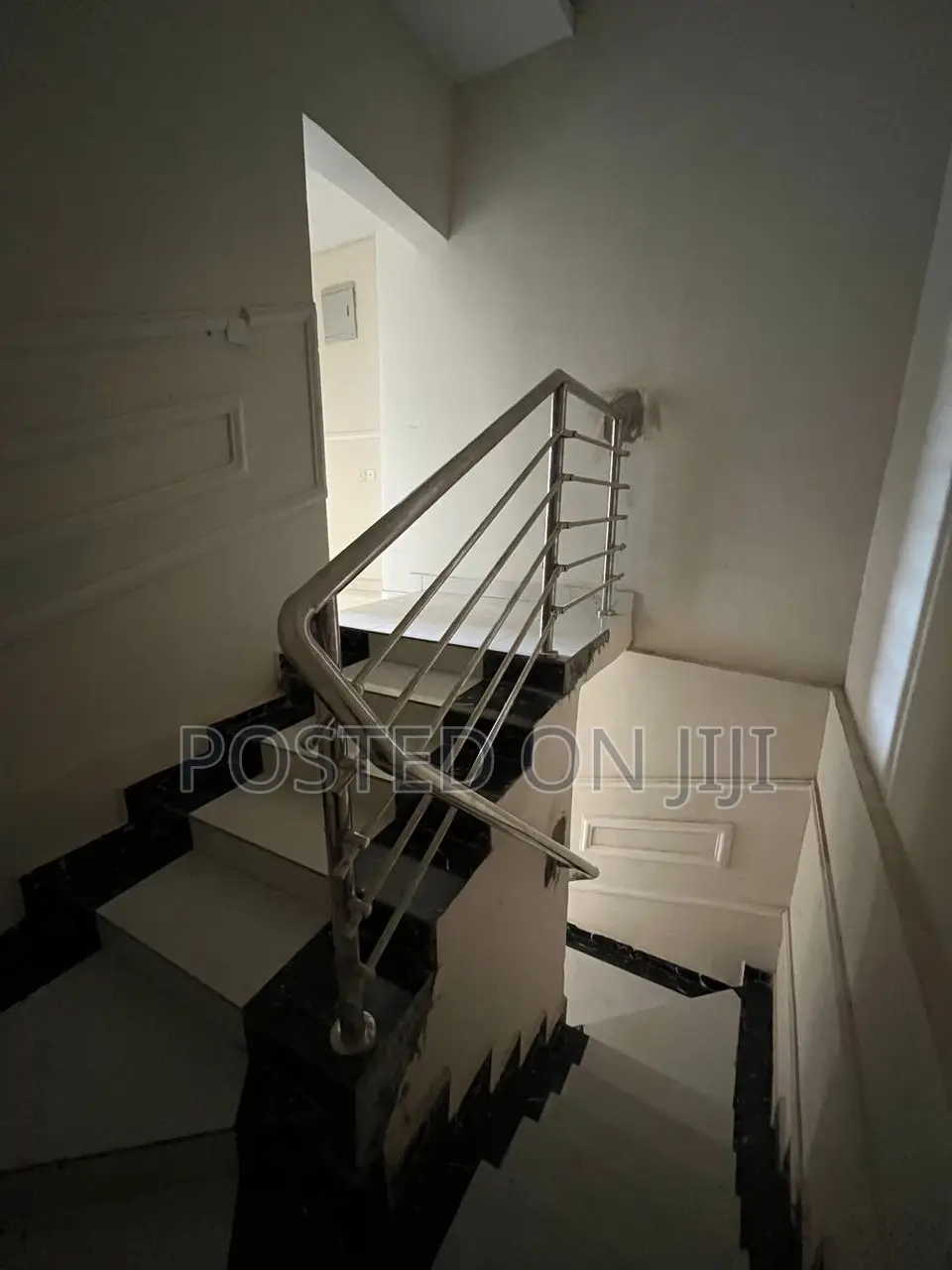 3bdrm Duplex in Transekulu, Enugu for sale in Enugu