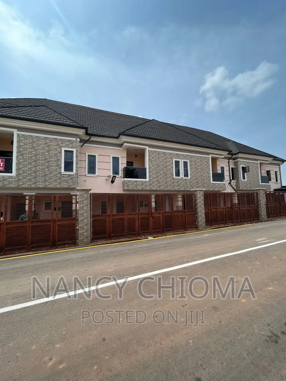 3bdrm Duplex in Transekulu, Enugu for sale in Enugu