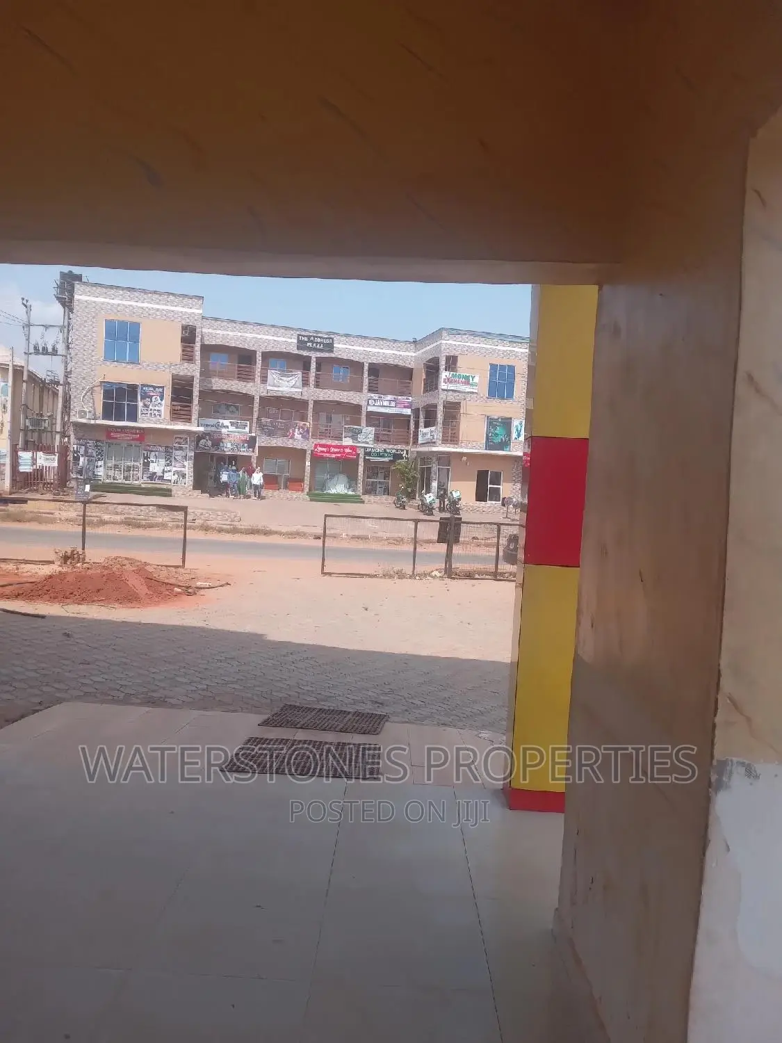 Plaza for Lease in Asaba in Oshimili South