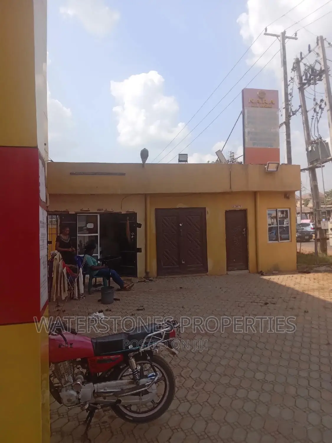 Plaza for Lease in Asaba in Oshimili South