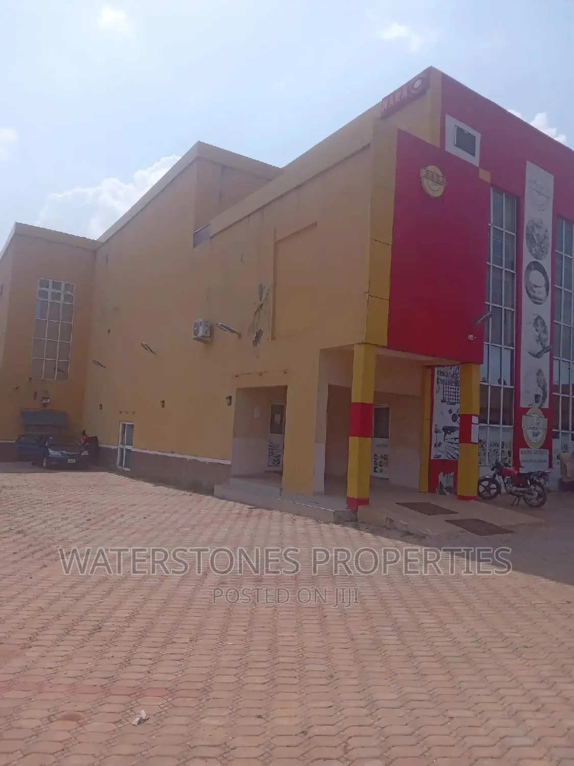 Plaza for Lease in Asaba in Oshimili South