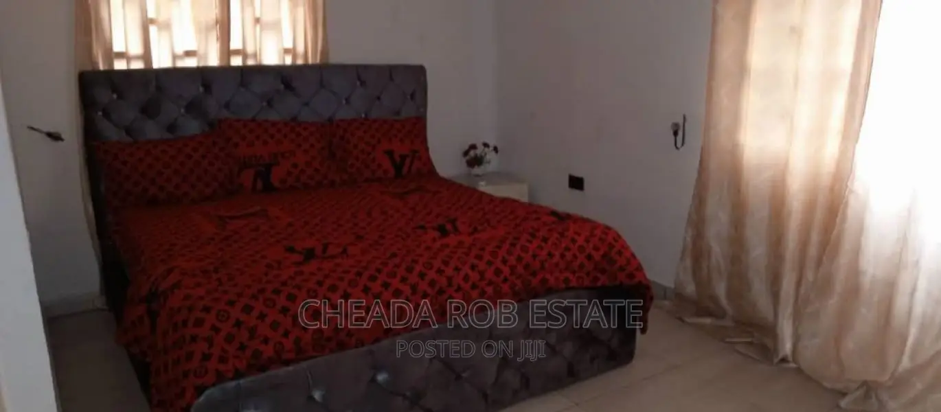 Amazing Neat 1 Bedroom Apartment Just Only You 24hr Lit Free Wifi in Abuloma