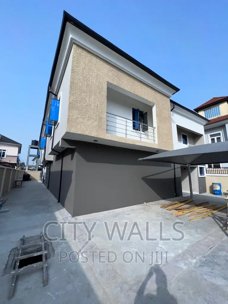 Mini Flat in Idado for rent in Idado
