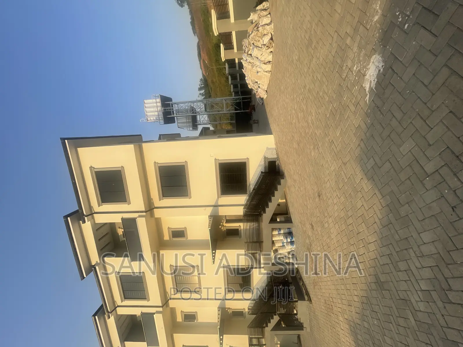 5bdrm Duplex in Guzape Fct Abuja for sale in Guzape District