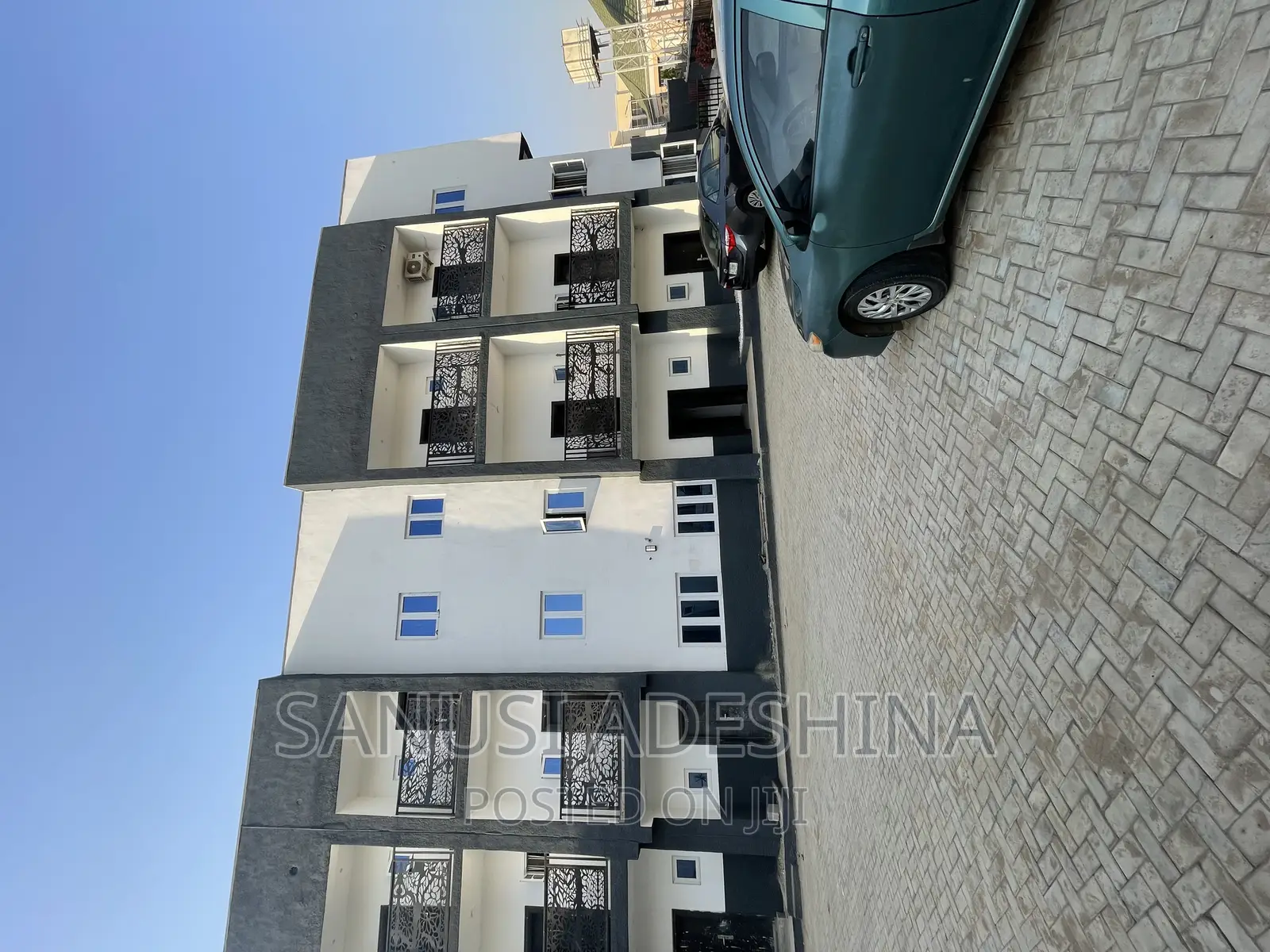 5bdrm Duplex in Guzape Fct Abuja for sale in Guzape District