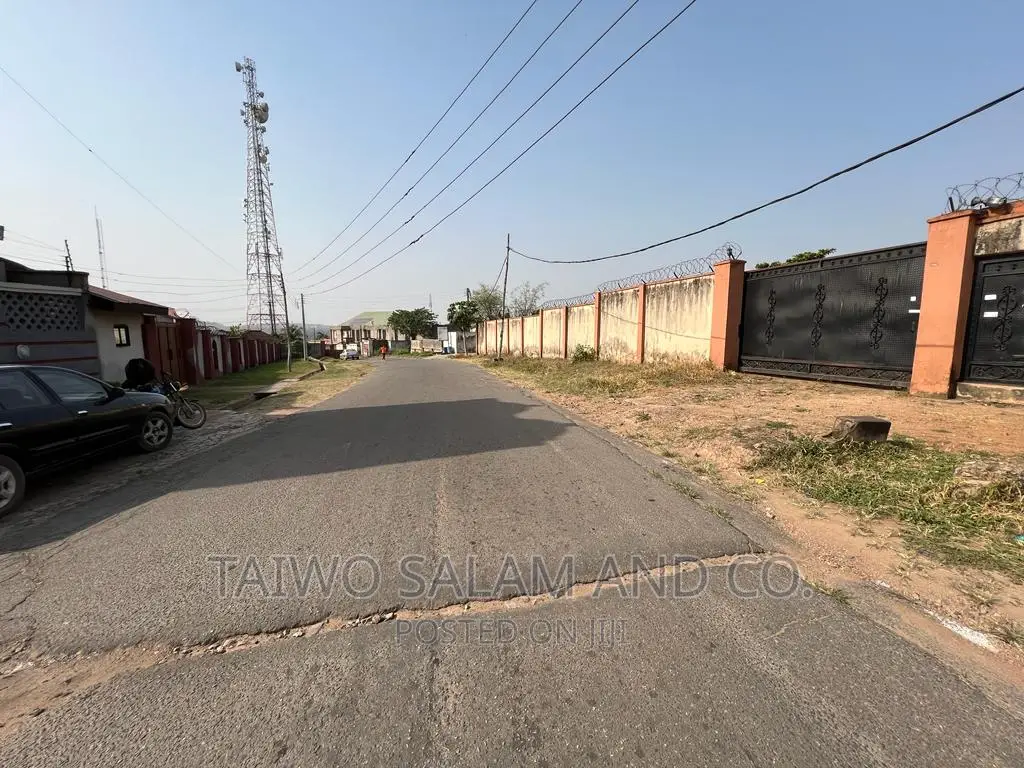840sq Meters of Mix-Use Land Opp Uch Second Gate Agodi Ibadan in Agodi