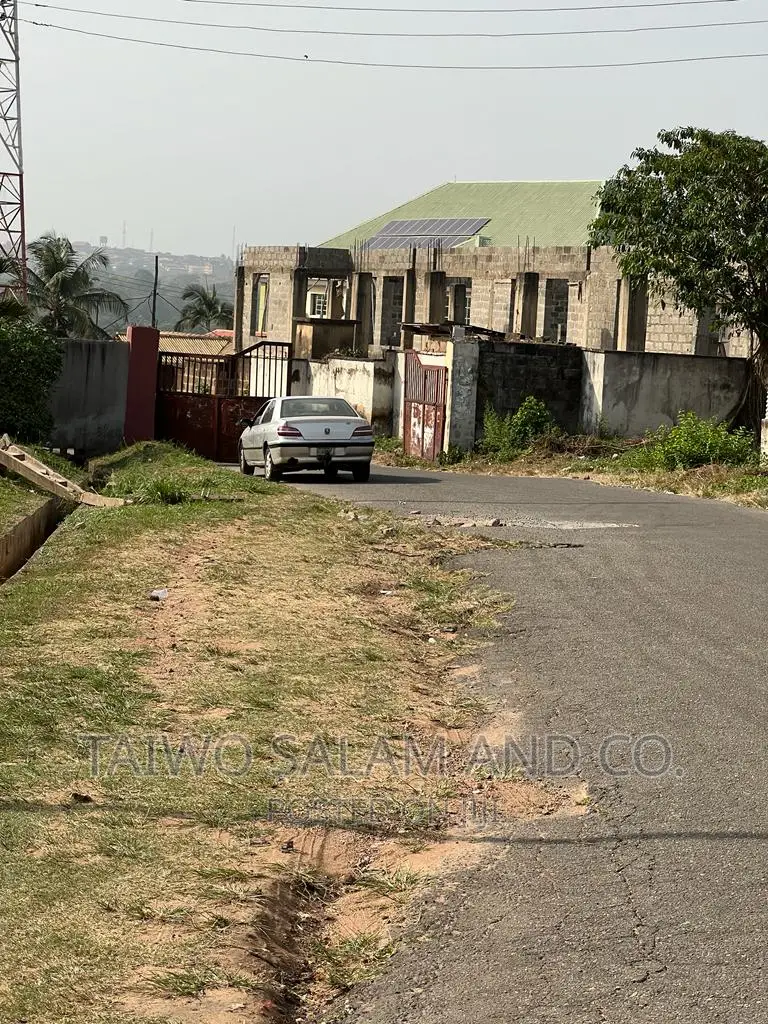 840sq Meters of Mix-Use Land Opp Uch Second Gate Agodi Ibadan in Agodi
