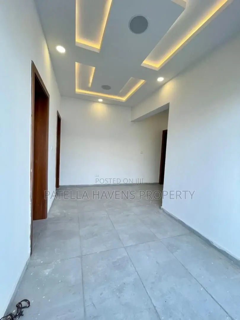 4bdrm Duplex in Lekki for sale in Lekki