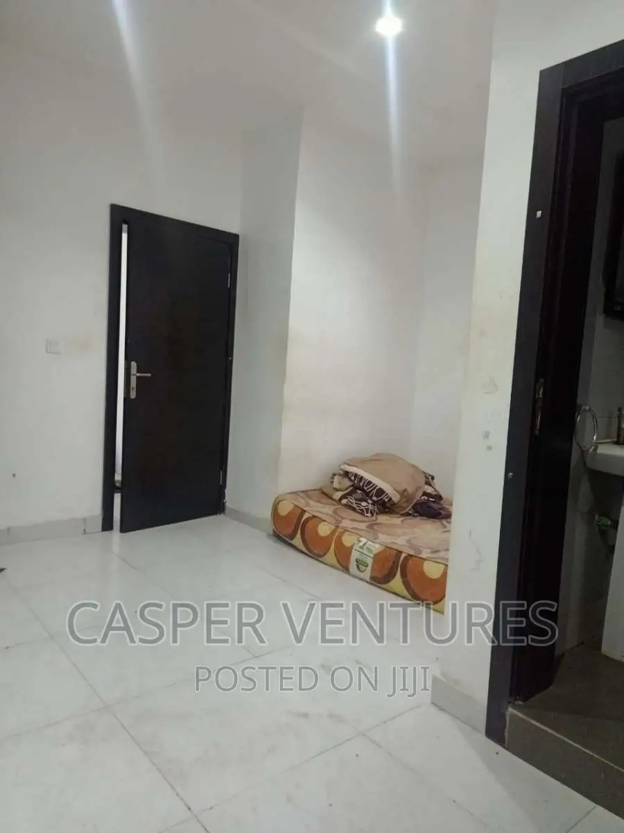 1bdrm Shared Apartment in Osapa for rent in Osapa london