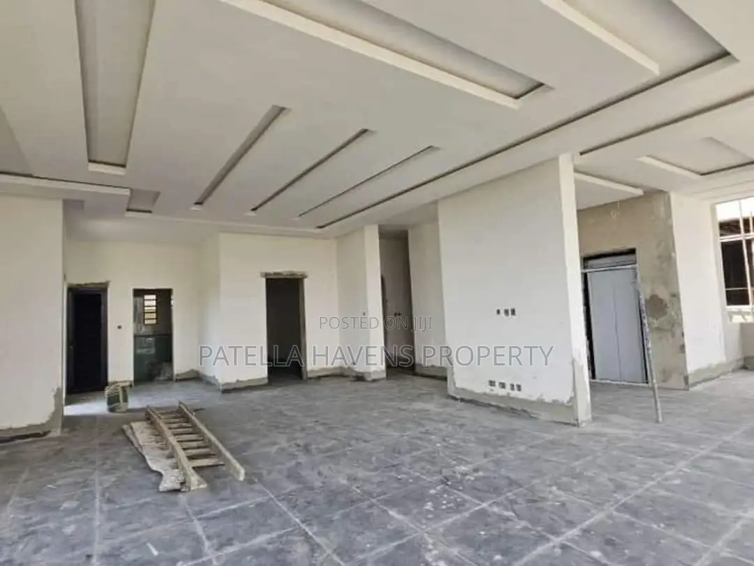 5bdrm Duplex in Old Ikoyi for sale in Old Ikoyi