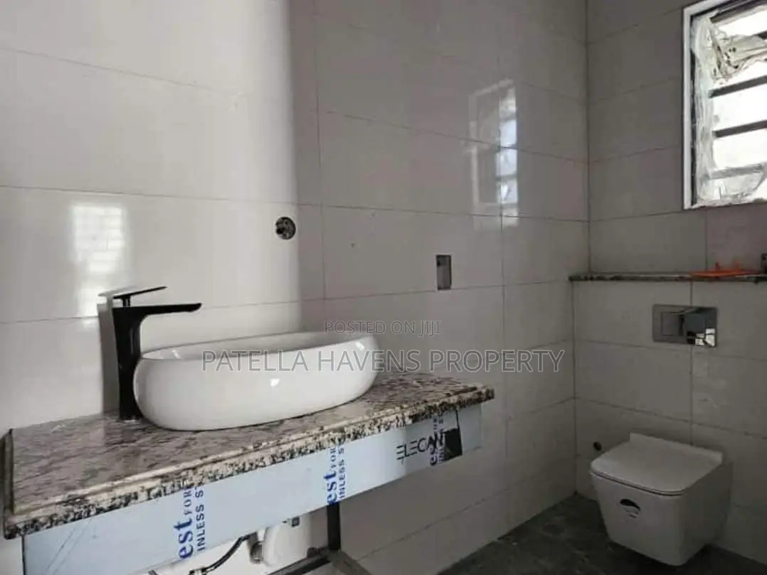 5bdrm Duplex in Old Ikoyi for sale in Old Ikoyi