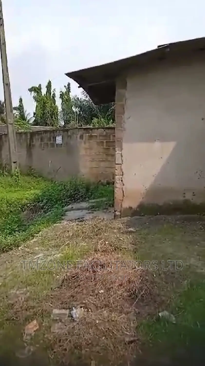 3bdrm Bungalow in Afobaje Ota for sale in Ado-Odo/Ota