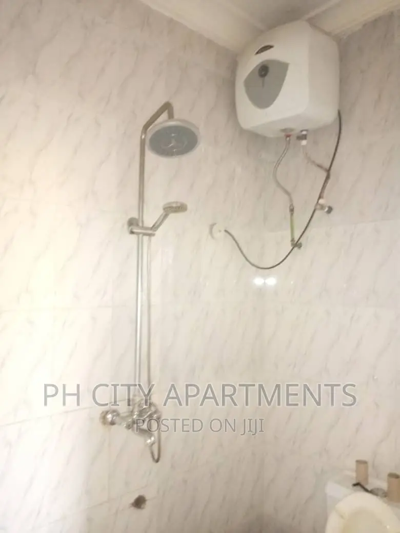 2bdrm Block of Flats in Port-Harcourt for rent in Port-Harcourt