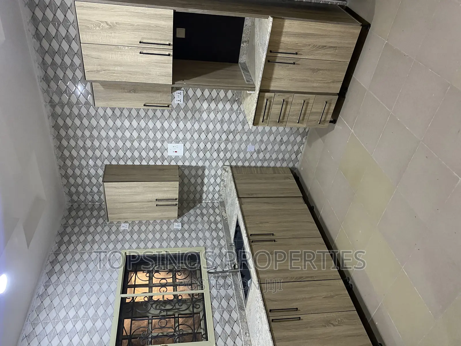3bdrm Block of Flats in Dawaki for rent in Dawaki