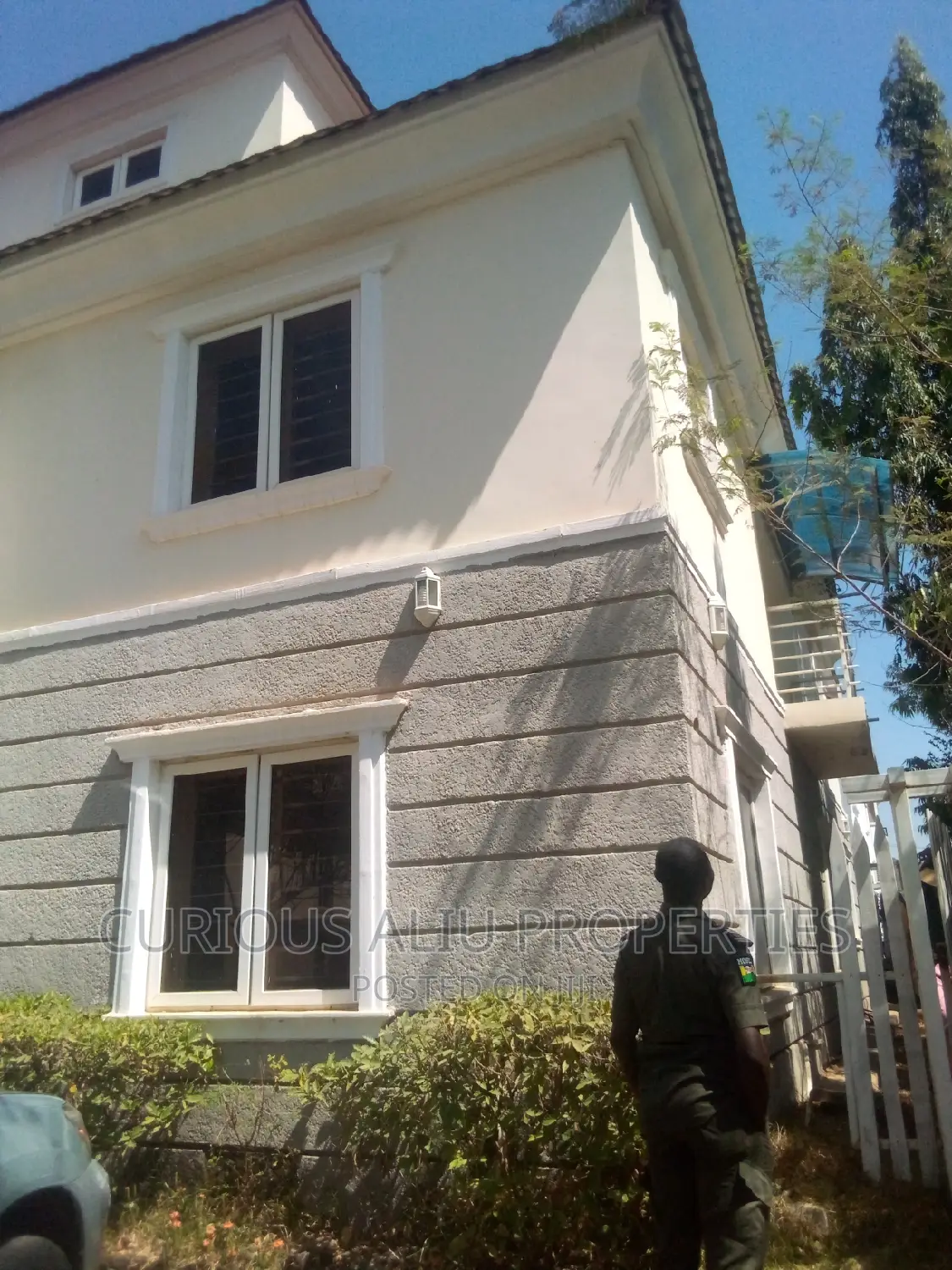 5bdrm Duplex in Brain And Herman, Life Camp for rent in Life Camp