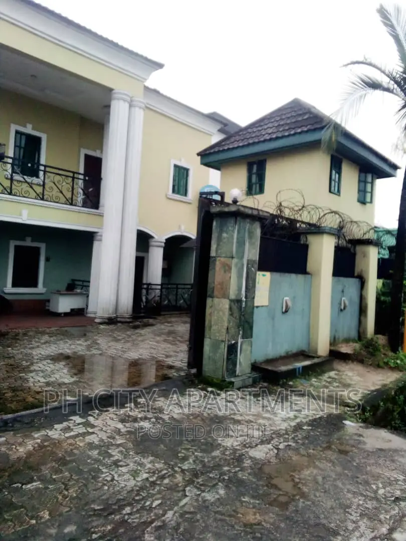 4bdrm Duplex in Port-Harcourt for sale in Port-Harcourt